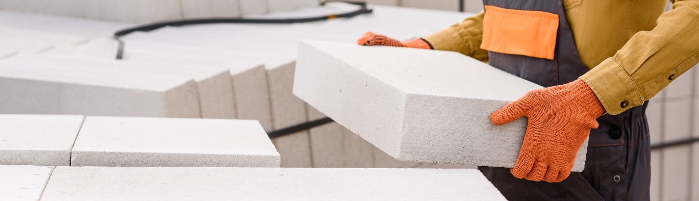 Building with AAC Blocks: Insights on Cement Compatibility and House Construction